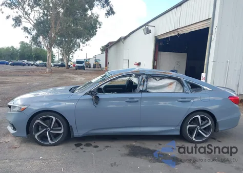 2022 Honda Accord Hybrid Sport из США, поврежденный, VIN 1HGCV3F22NA004854